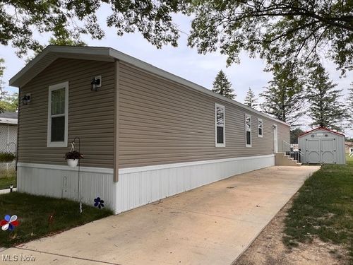 95 Harold Dr, Ashland, OH, 44805-1325 | Card Image