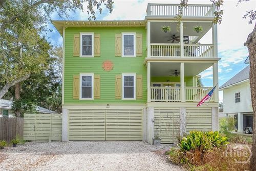 208 Jones Ave, Tybee Island, GA, 31328-9677 | Card Image