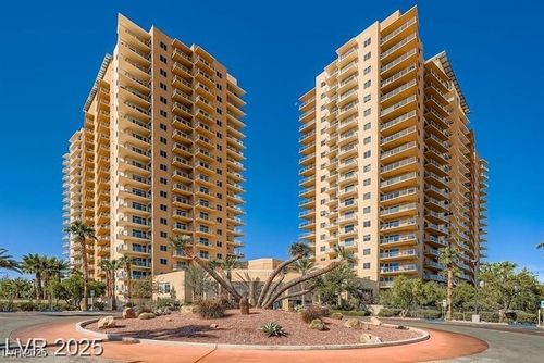 unit-618-8255 Las Vegas Blvd, Las Vegas, NV, 89123-1072 | Card Image