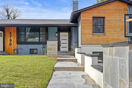 1790 Verbena St Nw, WASHINGTON, DC, 20012-1049 | Card Image