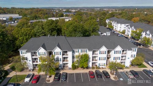 513 Waterford Dr, Edison, NJ, 08817-1900 | Card Image