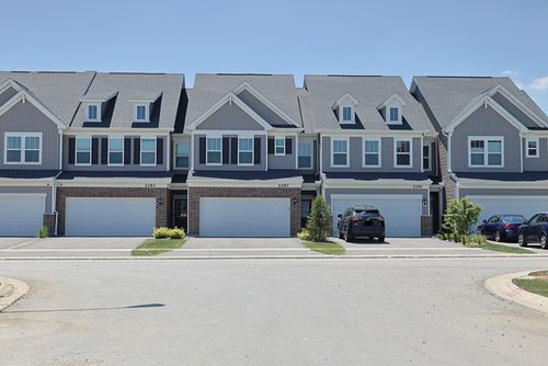 2287 Ryegrass Ln, Bolingbrook, IL, 60490-5668 | Card Image