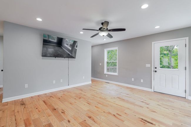 266 Locustdale Loop, House other with 6 bedrooms, 3 bathrooms and null parking in SHENANDOAH VA | Image 8