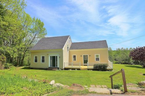 8 Strawberry Lane, Rockport, ME, 04856 | Card Image