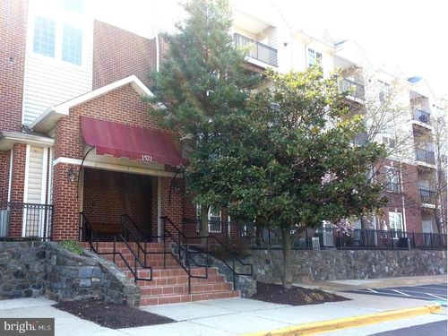 unit-10202-1521 Spring Gate Dr, MCLEAN, VA, 22102-3415 | Card Image