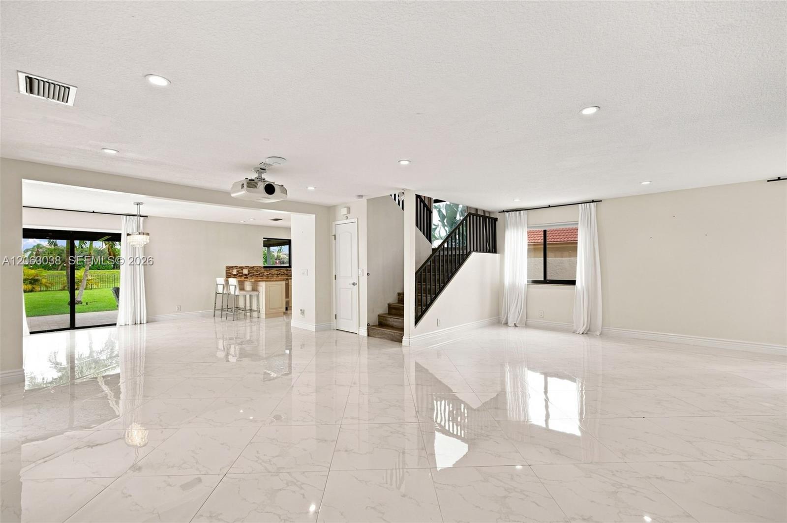 Residential in Deerfield Beach 4