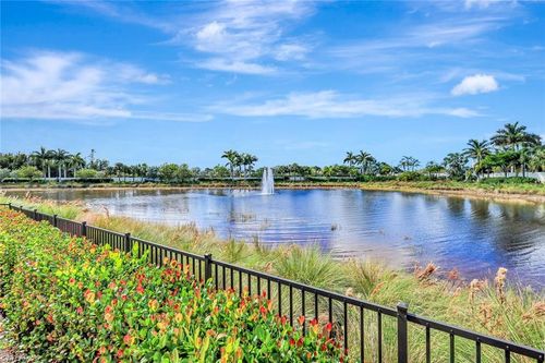 8825 Saint Lucia Dr, NAPLES, FL, 34114-2816 | Card Image