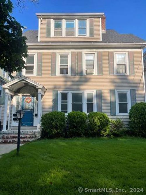1fl-547 Savin Ave, West Haven, CT, 06516-5305 | Card Image