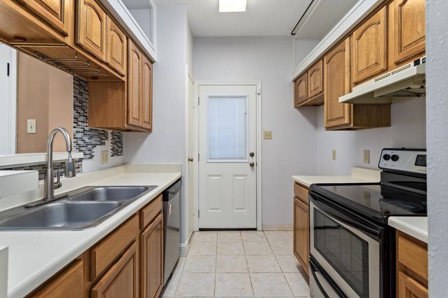 APT-901 - 1620 Wellington Pl, Condo with 2 bedrooms, 2 bathrooms and null parking in Beaumont TX | Image 9