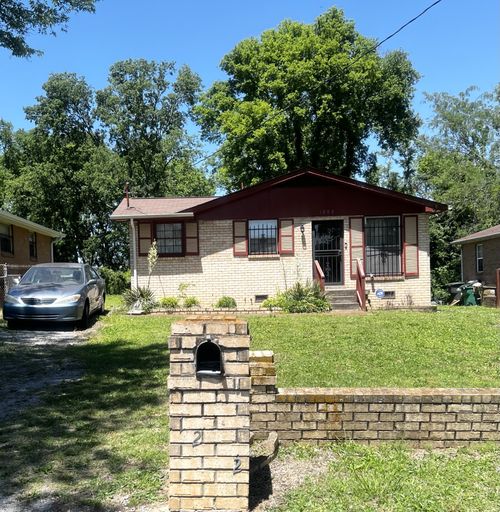 1202 Walsh St, Nashville, TN, 37208-1167 | Card Image