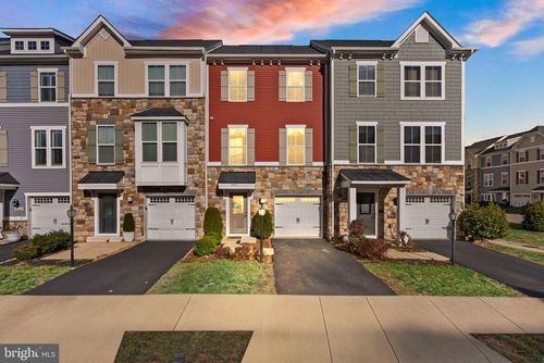 41688 Mcmonagle Sq, ALDIE, VA, 20105-6015 | Card Image