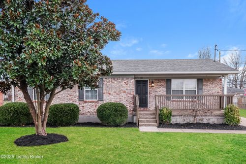 131 Shawnee Dr, Shepherdsville, KY, 40165-8044 | Card Image