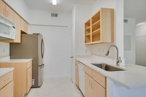 apt-11-2209 Hancock Dr, Austin, TX, 78756-2549 | Card Image