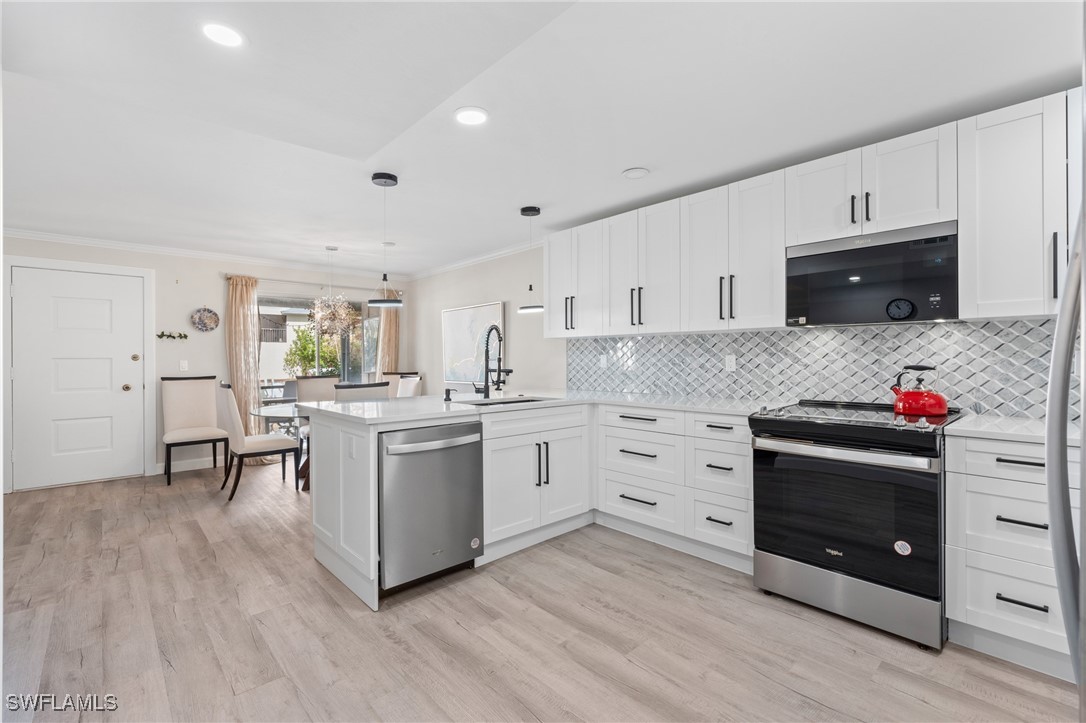 Residential in Naples 4