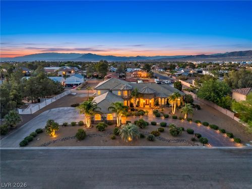 920 Santa Ynez Ave, Henderson, NV, 89002-9036 | Card Image