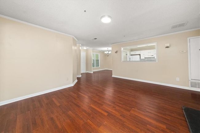 2605 Vineyard Way Se, Condo with 2 bedrooms, 2 bathrooms and 3 parking in Smyrna GA | Image 7