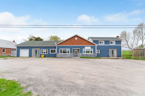 2015 141 Highway, Muskoka Lakes, ON, P0B1M0 | Card Image