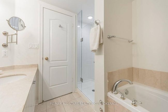 222 - 28 William Carson Cres, Condo with 2 bedrooms, 2 bathrooms and 1 parking in North York ON | Image 16