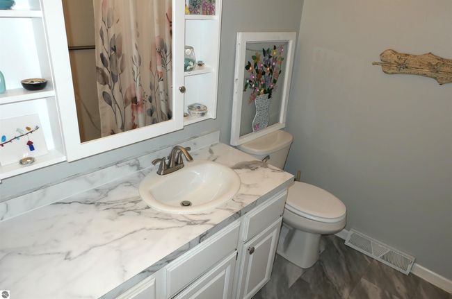 1502 Greenbriar St, House other with 4 bedrooms, 2 bathrooms and null parking in Mt. Pleasant MI | Image 22