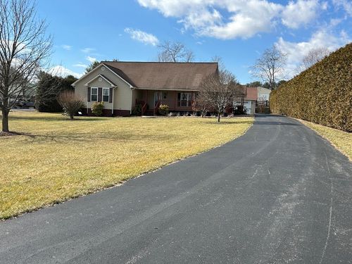 135 Pleasant Pine Dr, Max Meadows, VA, 24360 | Card Image