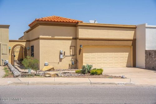 6704 Camino Blanco, Las Cruces, NM, 88007-4965 | Card Image