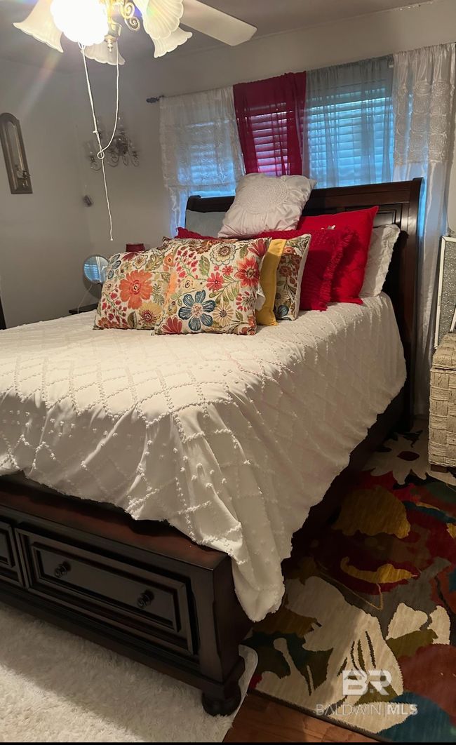 Bedroom | Image 9