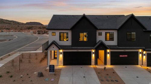 3156-1717 S Viewcrest Dr, Washington, UT, 84780-3947 | Card Image