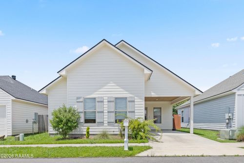 118 Santa Marta Dr, Youngsville, LA, 70592-6350 | Card Image