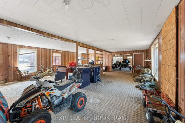 3454 Round Lake Road, House other with 3 bedrooms, 1 bathrooms and 8 parking in South Frontenac ON | Image 17