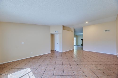 1516 E Fremont Road, Phoenix, AZ, 85042 | Card Image
