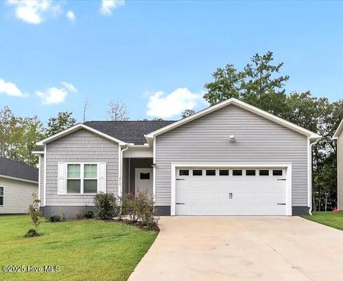213 Baker Rd, Hubert, NC, 28539-1203 | Card Image
