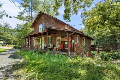 111 Old Mill Rd, Sugar Grove, NC, 28679-9774 | Card Image