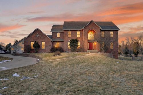 8306 E Crockett Rd, Roscoe, IL, 61073-7848 | Card Image