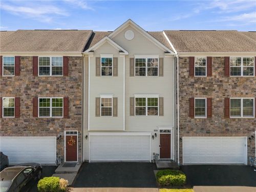 707 Freedom Dr, Carnegie, PA, 15106-1598 | Card Image