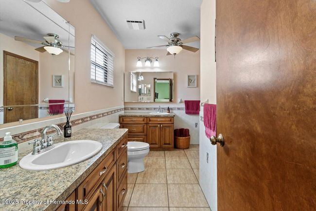 Master Bathroom | Image 15