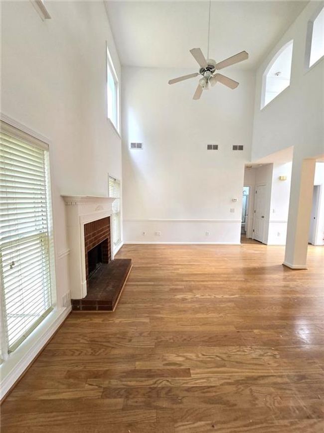 3070 Ridge Oak Dr, House other with 4 bedrooms, 3 bathrooms and 2 parking in Suwanee GA | Image 7