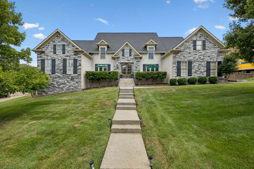 412 Sandcastle Rd, Franklin, TN, 37069-7221 | Card Image
