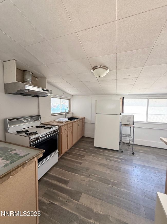 960 Franklin Ave, House other with 2 bedrooms, 2 bathrooms and 2 parking in Lovelock NV | Image 16