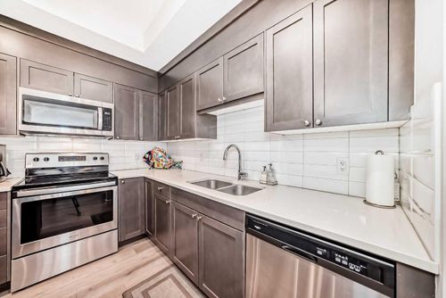 402-30 Shawnee Common Sw, Calgary, AB, T2Y0R1 | Card Image