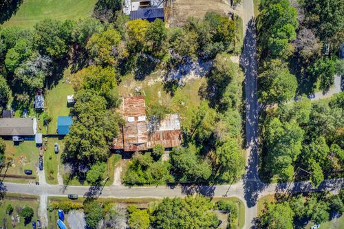 211 W Steele Dr, Summerville, SC, 29483-4623 | Card Image