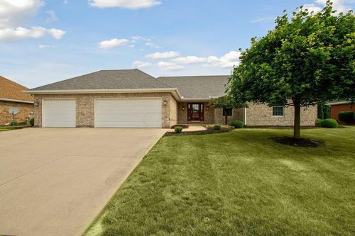 608 Magnolia Dr, Greenville, OH, 45331-4329 | Card Image