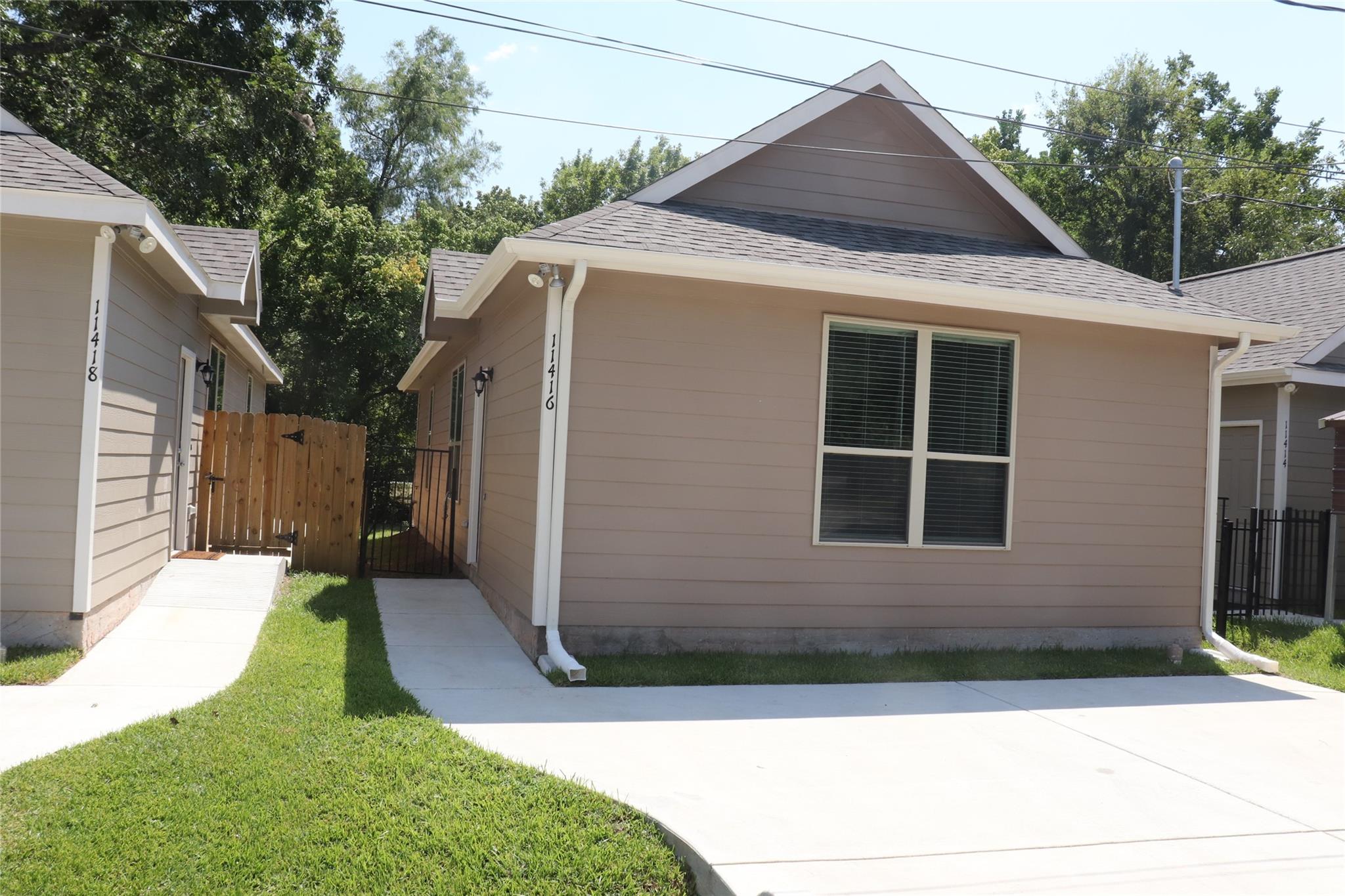 Residential Lease in Willis 2