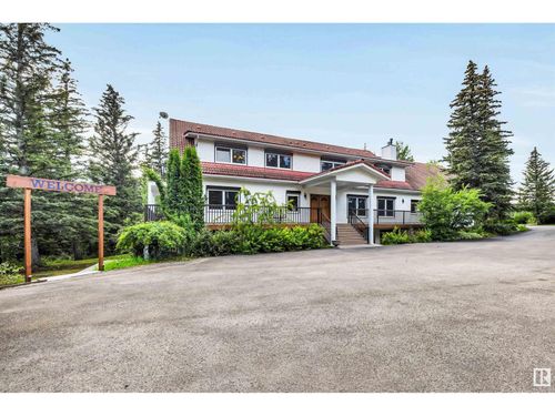 210 Seabolt Dr, Hinton, AB, T7V1K5 | Card Image