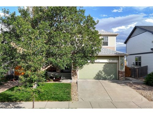 5548 Lewiston Ct, Denver, CO, 80239-7020 | Card Image
