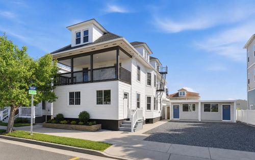 8-233 E Juniper Ave, Wildwood, NJ, 08260-5237 | Card Image