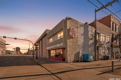 136 Main Street N, Moose Jaw, SK, S6H3J7 | Card Image