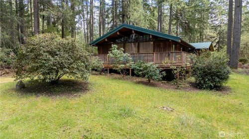 11910 Island Dr, Anderson Island, WA, 98303-9627 | Card Image