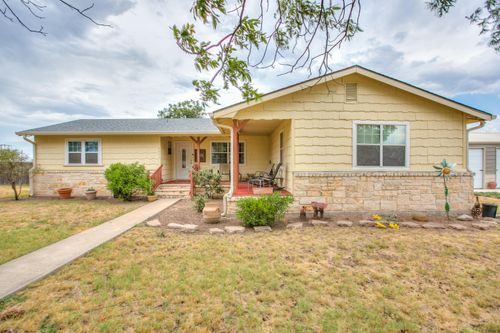 4077 Commissioners Ln, San Angelo, TX, 76905-7557 | Card Image