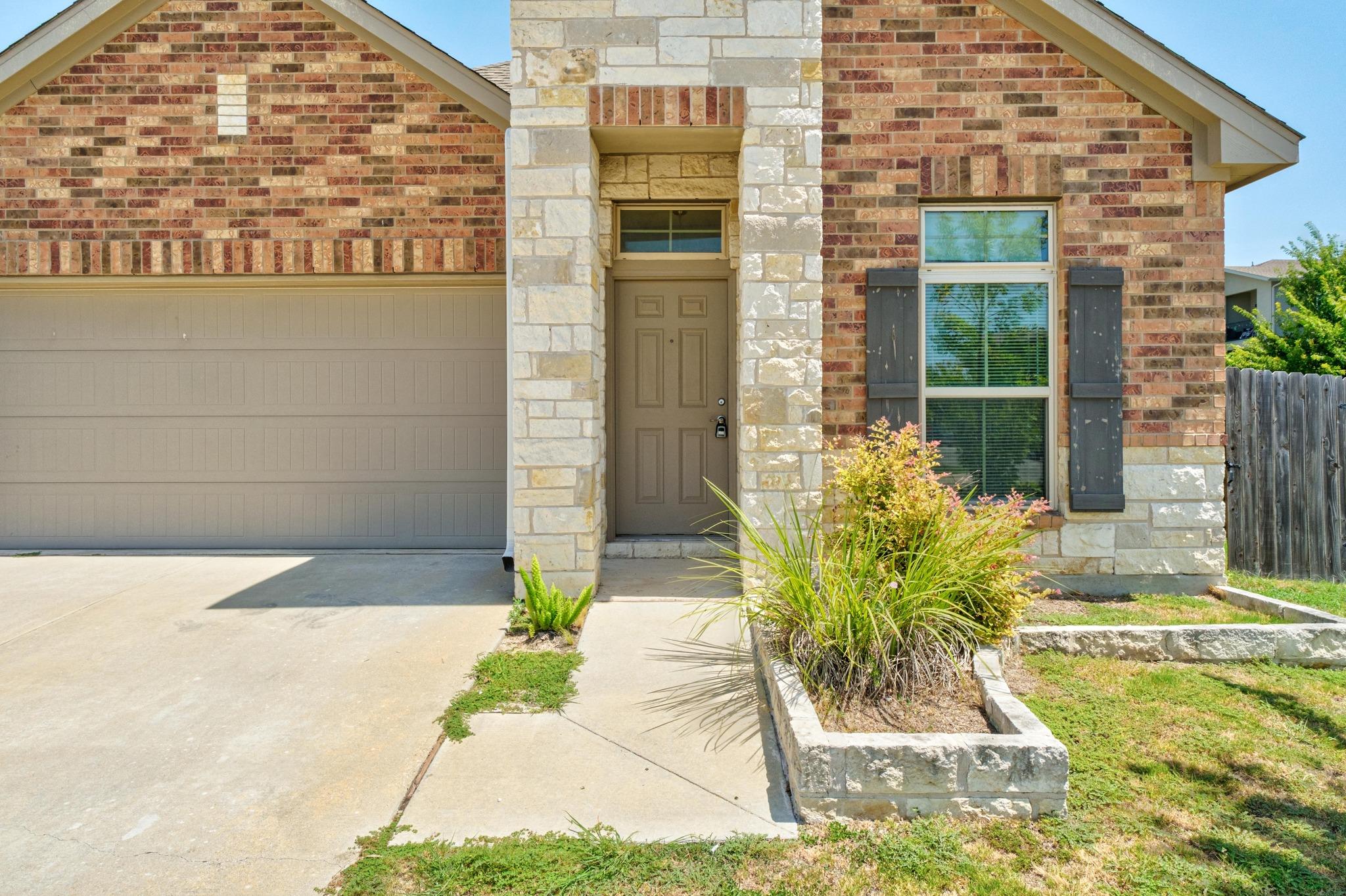 Residential Lease in Pflugerville 4