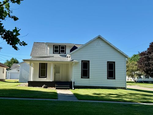 610 Randall St, Reinbeck, IA, 50669-1232 | Card Image